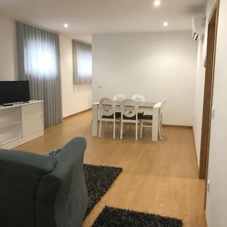 Casa Do Meio R/c Semesterbostad Paredes (Porto)